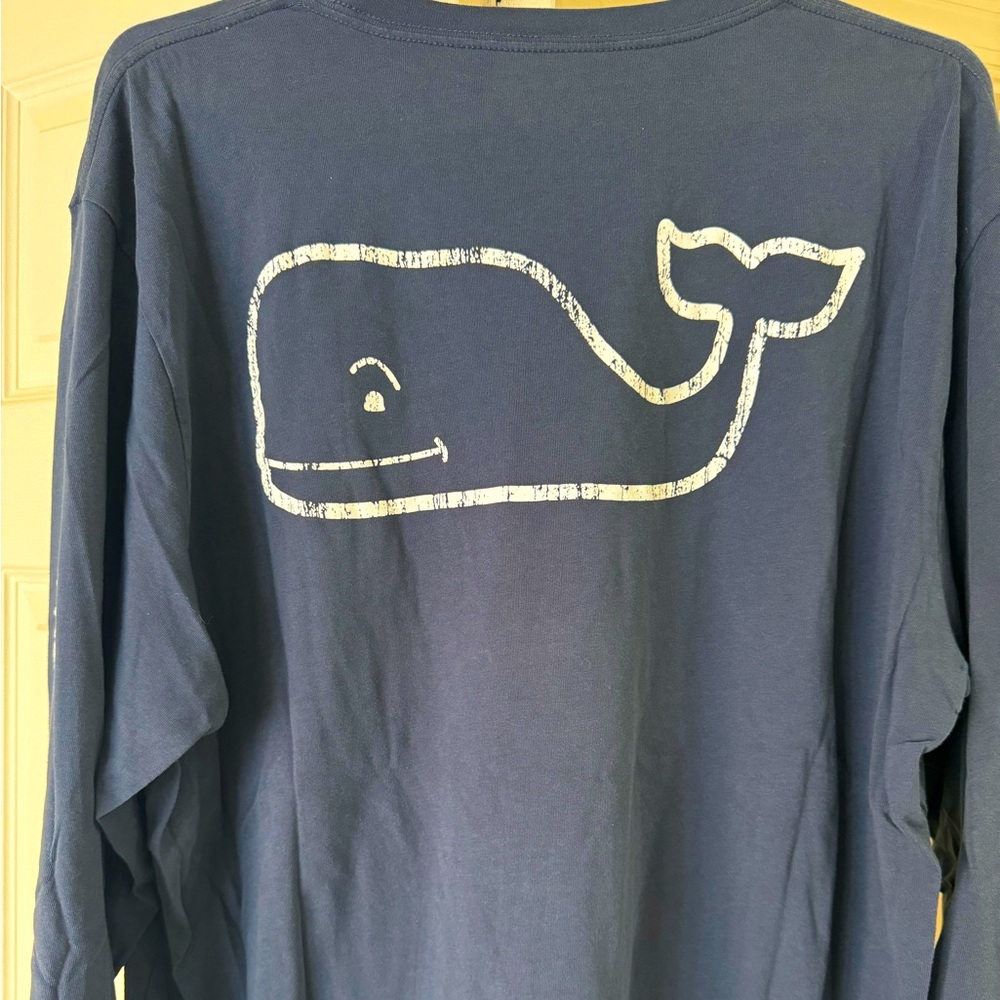 Vineyard Vines navy blue long sleeve tee shirt with white whale decal